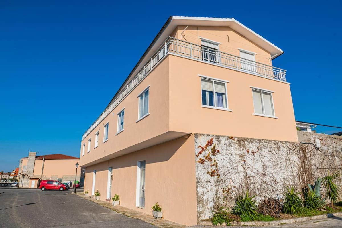 Apartamento Centrico Con Vistas Al Mar Villanueva De Arosa Buitenkant foto